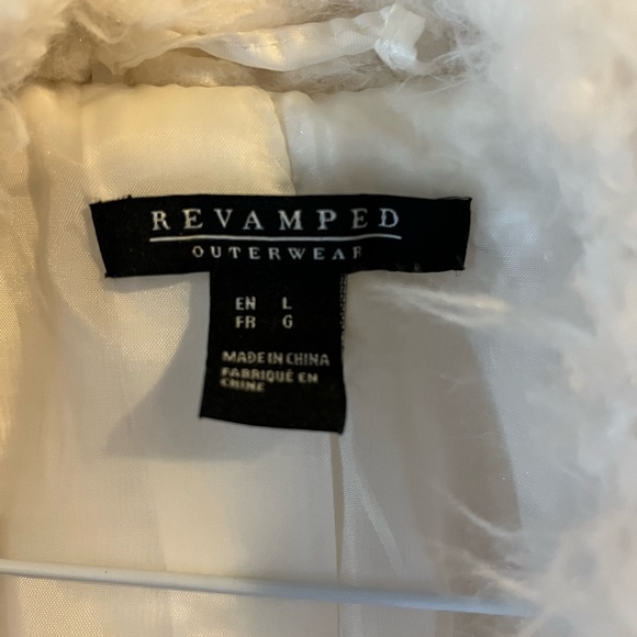 Fluffy vest - Picture 4 of 4